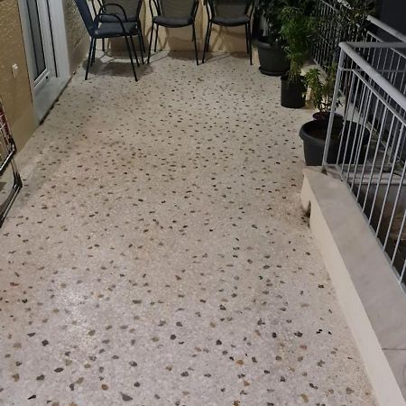 Διαμερισμα 4 Ατομων Apartment Athena Bagian luar foto